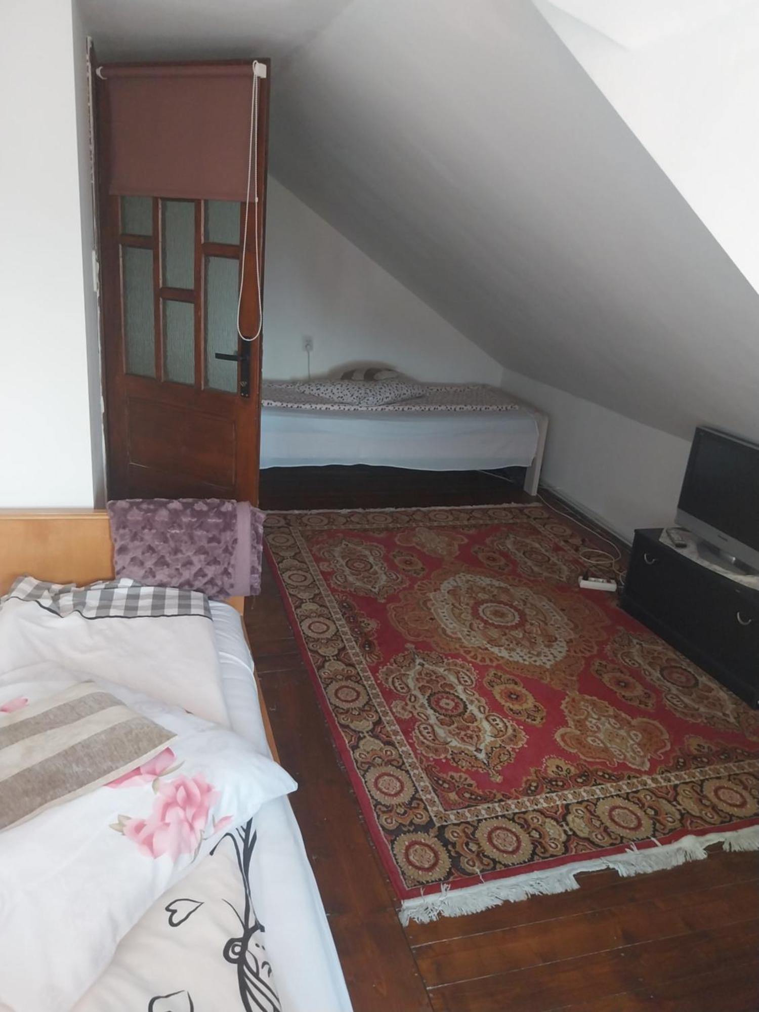 Casa Voica Lägenhet Turda Exteriör bild